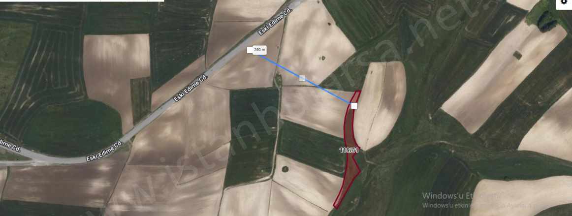 Arnavutköy Çilingirde Satılık Tarla Arsa 170 M2 Hisseli imarlı Çilingir Mah