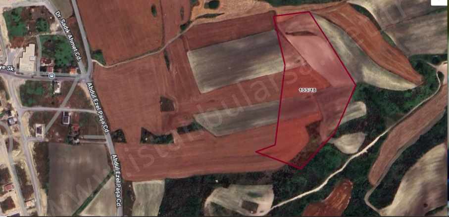 Arnavutköy Dursunköyde Satılık Tarla Arsa 259 M2 Hisseli Yolu Var Dursunköy Mah