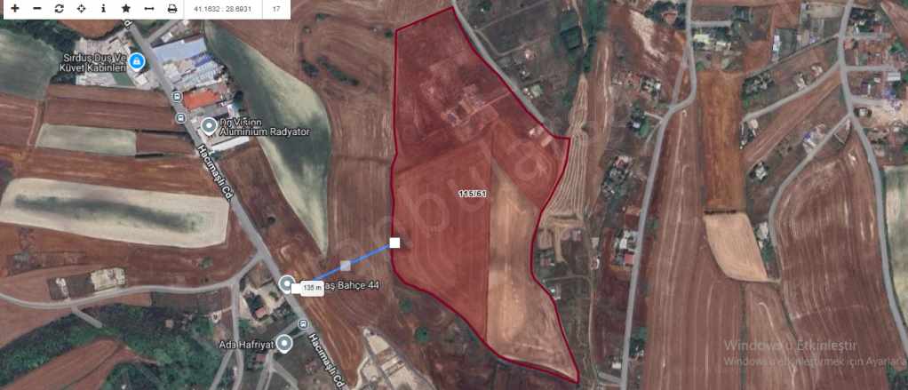 Arnavutköy Hacımaşlı Satılık Tarla Arsa 1 300 M2 Yolu Var Evlerin Yakını Hisseli Mah