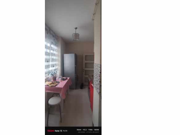 Arnavutköy Merkezde Satılık Daire 2+1 75 M2 Ara Kat Merkez Mah
