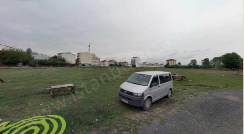 Arnavutköy imrahorda Satılık Arsa 140 M2 Asfalt Caddeye Cephe Merkezde Yolu Var imrahor Mah