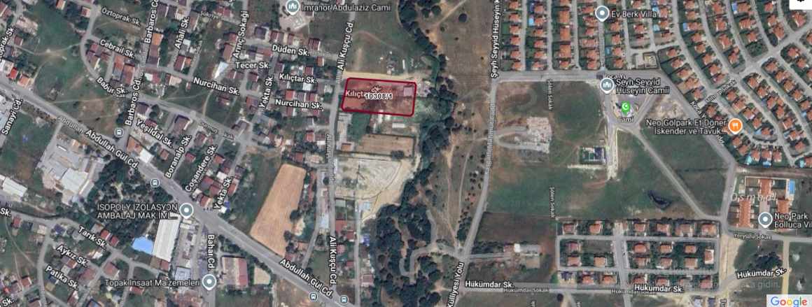 Arnavutköy imrahorda Satılık Arsa 140 M2 Asfalt Caddeye Cephe Merkezde Yolu Var imrahor Mah