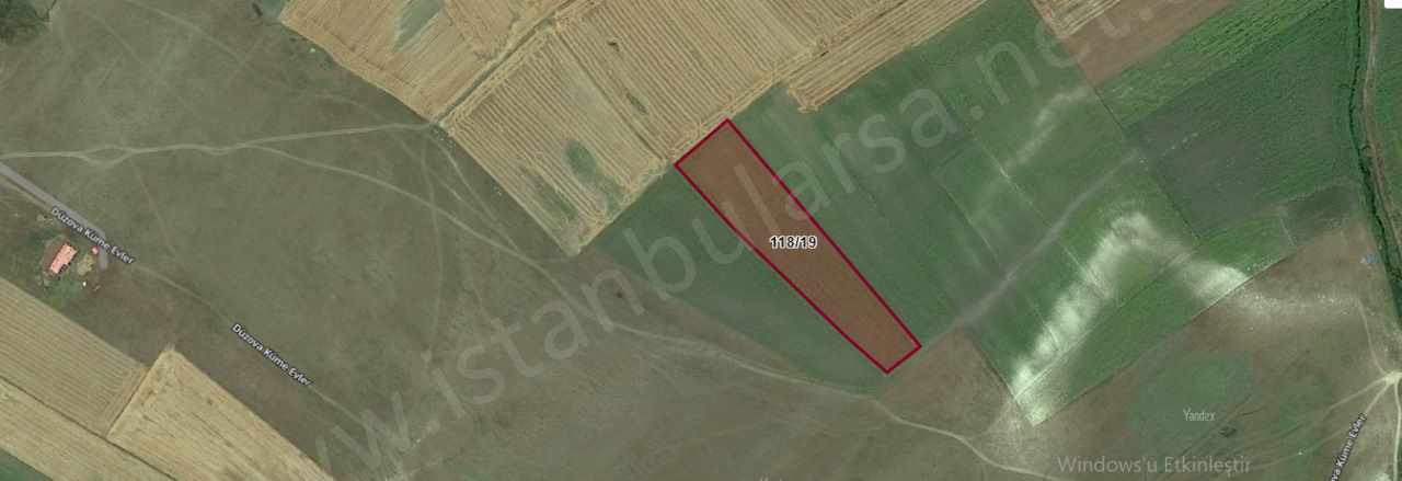 Kırklareli Vize Düzova Köyü Satılık Tarla Arsa 792 M2 Hisseli Yolu Var Evlerin Yakını