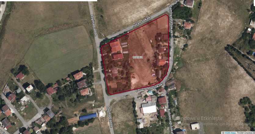 Arnavutköy imrahorda Satılık Tarla Arsa 181 M2 Cadde Cephe Merkezde imrahor Mah