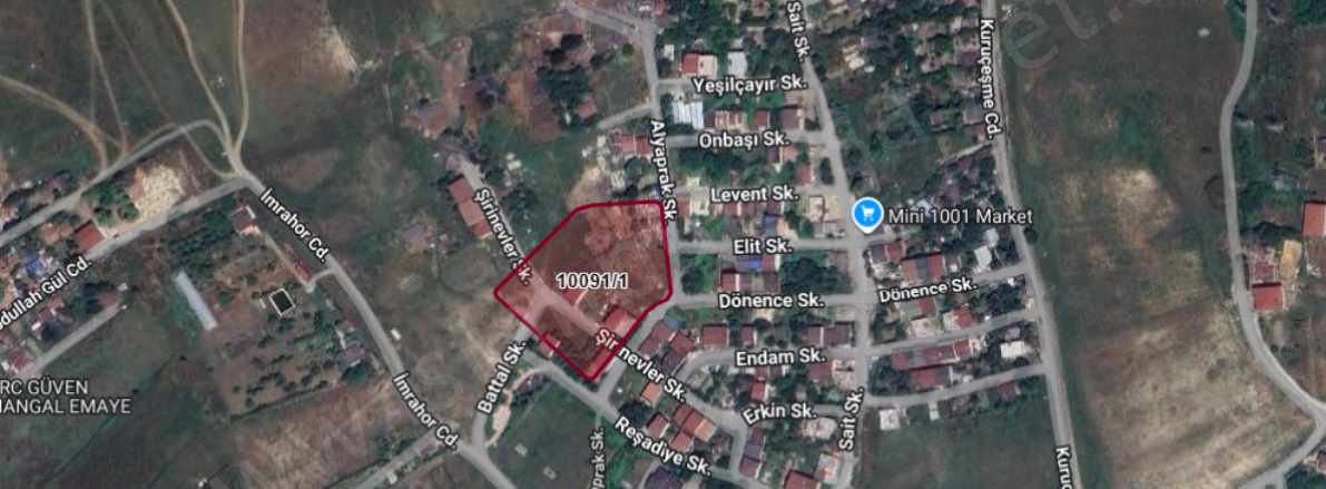 Arnavutköy imrahorda Satılık Tarla Arsa 108 M2 Hisseli imarlı Yolu Var imrahor Mah