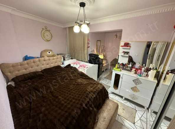 Arnavutköy Anadolu Mah Satılık Daire 8 Yıllık 140 M2 Ters Dubleks