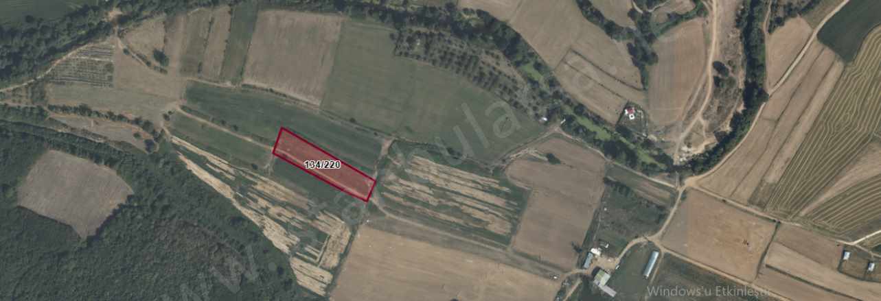 Çatalca Karacaköyde Satılık Tarla Arsa 475 M2 Yolu Var Hisseli Karacaköy Merkez Mah