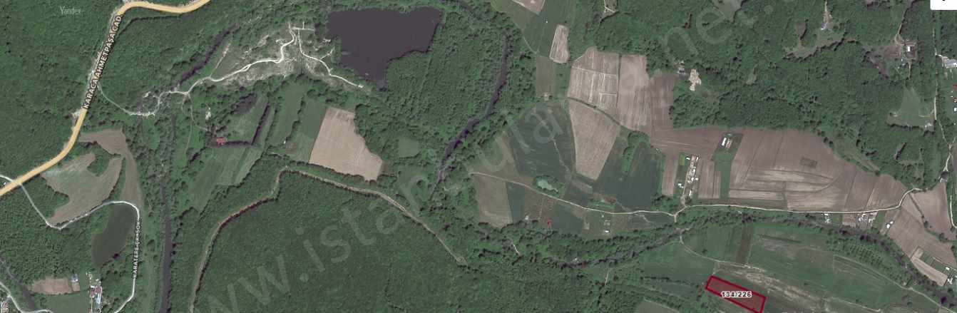 Çatalca Karacaköyde Satılık Tarla Arsa 560 M2 Yolu Var Hisseli Karacaköy Merkez Mah