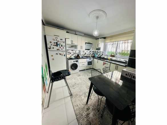 Arnavutköy Merkez Mh Kiralık Ters Dubleks 2+1 100 M2 Ebeveyn Banyolu Satılık Daire Mah