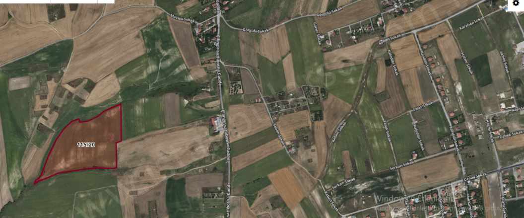 Arnavutköy Çilingirde Satılık Tarla Arsa 430 M2 Hisseli imarlı Çilingir Mah