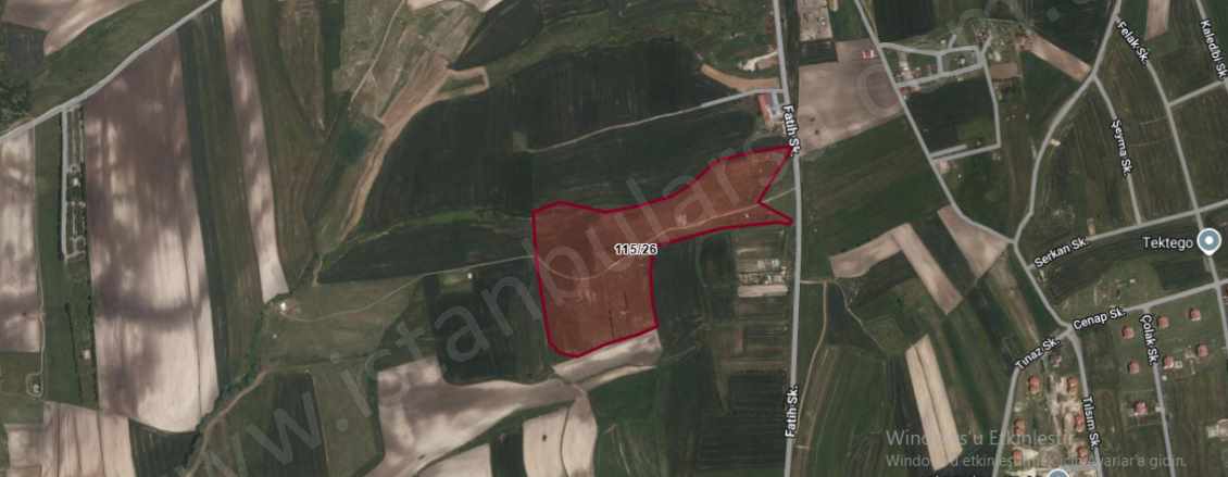 Arnavutköy Çilingirde Satılık Tarla Arsa 681 M2 Hisseli Yolu Var Çilingir Mah