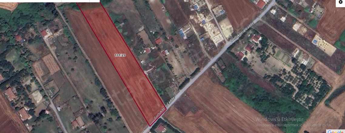 Arnavutköy Çilingirde Satılık Tarla 9 800 M2 Cadde Cephe Tek Tapu Yolu Var Çilingir Mah