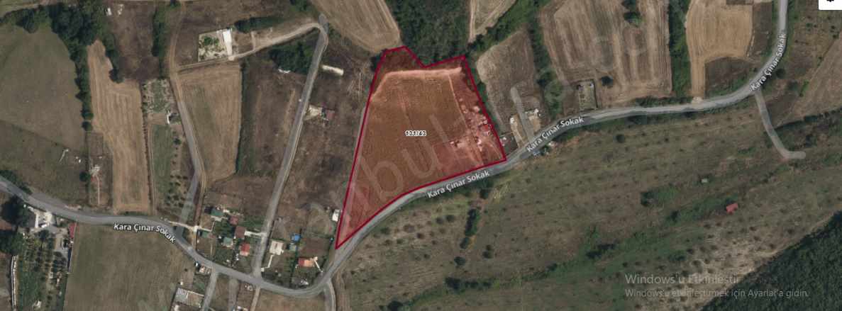 Arnavutköy Balabanda Satılık Tarla Arsa 555 M2 Asfalt Caddeye Cephe Hisseli Yolu Var Balaban Mah