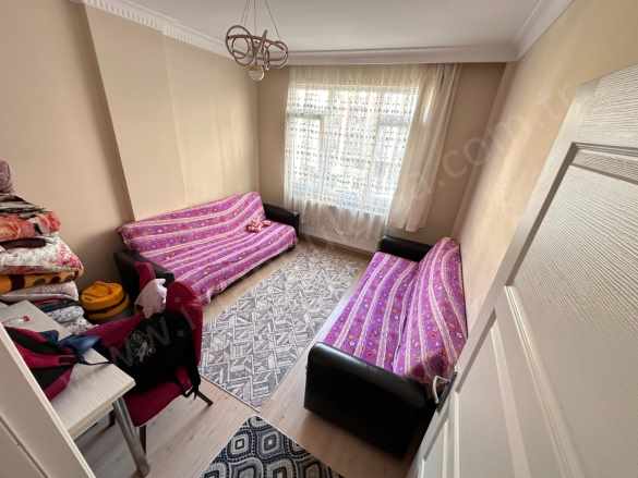 Arnavutköy Boğazköy Mh Satılık Daire 2+1 8 Yıllık Arakat 90 M2 istiklal Mah