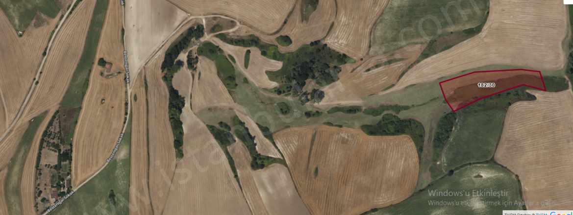Arnavutköy Yassıörende Satılık Arsa 1 062 M2 Hisseli Yassıören Mah
