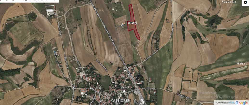 Arnavutköy Dursunköyde Satılık Arsa 1 275 M2 Hisseli Yolu Var Evlerin Yakını Dursunköy Mah