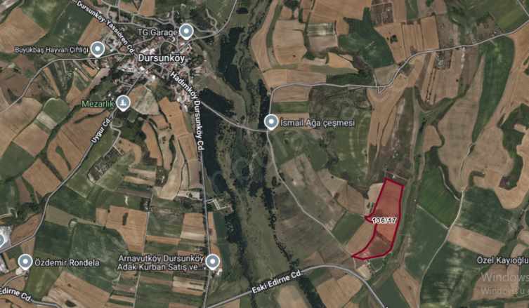 Arnavutköy Dursunköyde Satılık Arsa 1 500 M2 Hisseli Yolu Var Dursunköy Mah