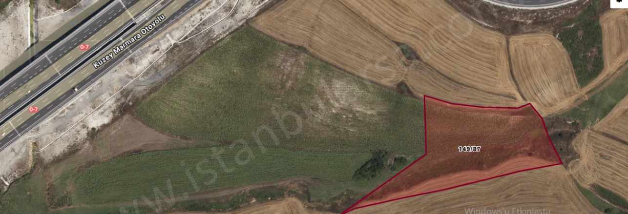 Arnavutköy Yassıörende Satılık Arsa 1 073 M2 Hisseli Yolu Var Yassıören Mah