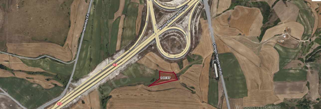 Arnavutköy Yassıörende Satılık Arsa 1 073 M2 Hisseli Yolu Var Yassıören Mah