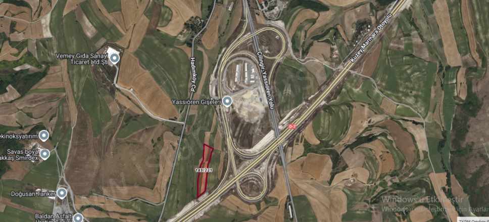 Arnavutköy Yassıörende Satılık Arsa 2 695 M2 Otoyola Cephe Hisseli Yassıören Mah