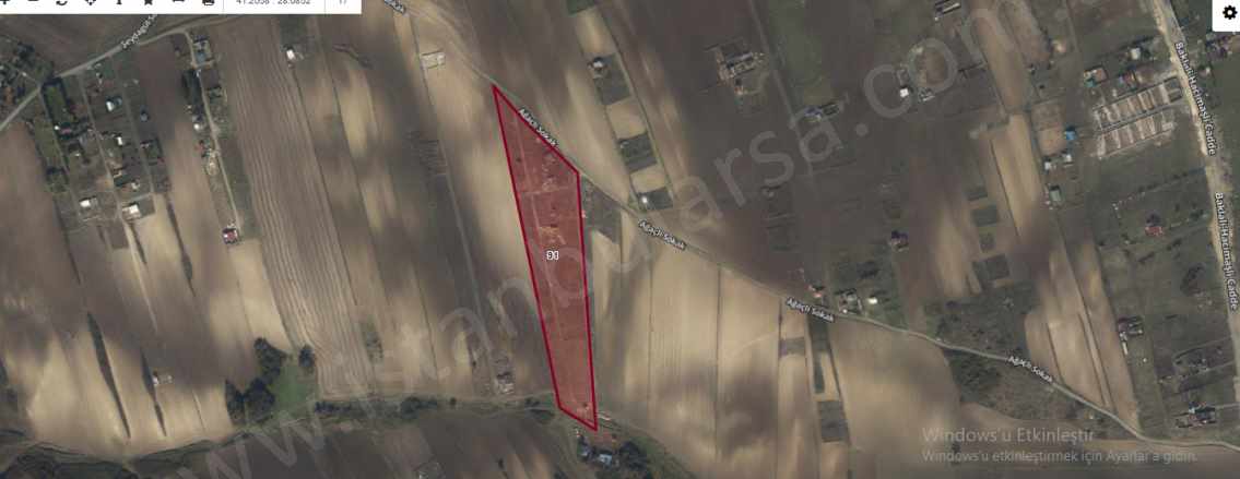 Arnavutköy Haraççıda Satılık Arsa 467 M2 Çaplı Çevrili Yola Cephe Haraççı Mah