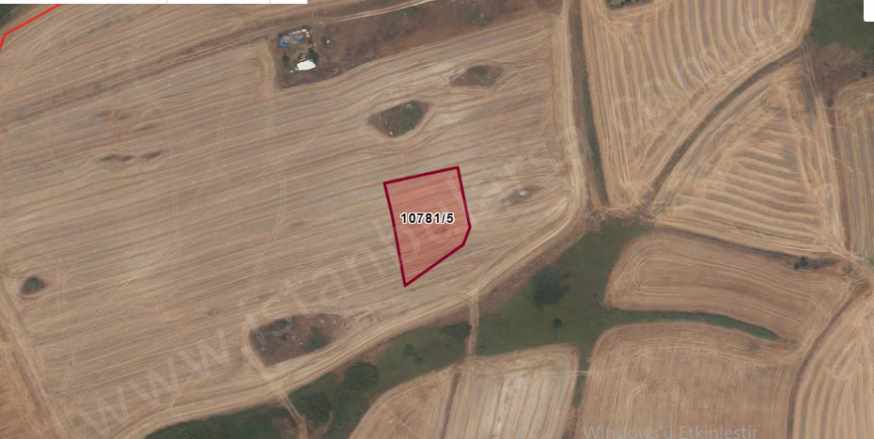 Arnavutköy Hadımköyde Satılık Arsa 247 M2 2 Kat imarlı Hisseli Hadımköy Mah