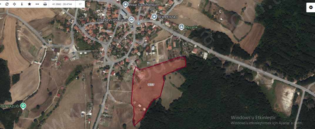 Çatalca Hisarbeylide Satılık Arsa 288 M2 Köy içi Hisseli Yolu Var Hisarbeyli Mah