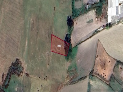 Çatalca Nakkaşta Satılık Tarla Arsa 253 M2 Evlerin Yakını Hisseli Nakkaş Mah