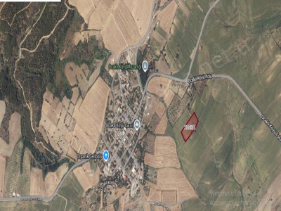 Çanakkale Gelibolu Ocaklı Köyü Satılık Tarla Arsa 593 M2 Evlerin Yakını Hisseli