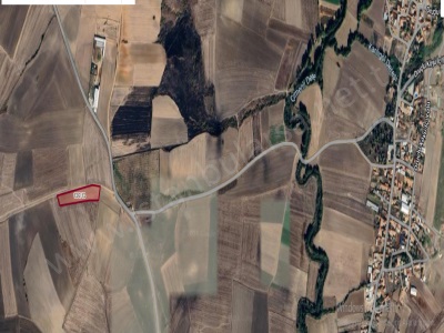 Kırklareli Babaeski Oruçlu Köyünde Satılık Tarla Arsa 1 600 M2 Hisseli Evlerin Yakını