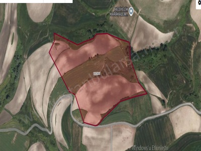 Arnavutköy Yassıörende Satılık Arsa 401 M2 Hisseli Yolu Var Yassıören Mah