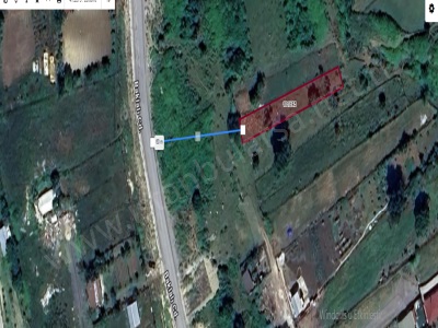 Arnavutköy Tayakadın Satılık Tarla Arsa 437 M2 Merkezde Evlerin Yakını Yolu Var Mah