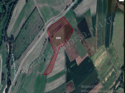 Çatalca Karacaköyde Satılık Tarla Arsa 900 M2 Hisseli Yolu Var Karacaköy Merkez Mah
