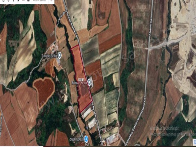 Arnavutköy Dursunköyde Satılık Tarla Arsa 620 M2 Hisseli Cadde Cephe Dursunköy Mah