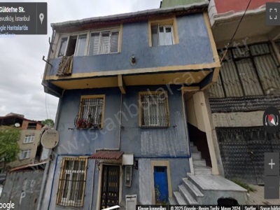 Arnavutköy Boğazköyde Satılık Bina 3 Katlı Müstakil Arsası 120 M2 Yunus Emre Mah