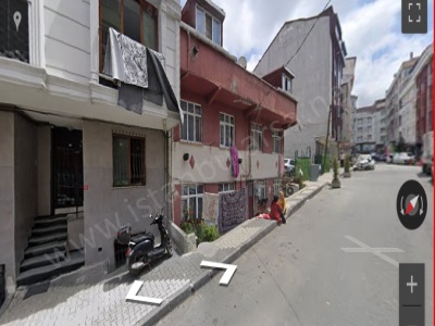 Arnavutköy Anadolu Mah Satılık Bina 3 Katlı Arsası 206 M2 Müstakil Merkezde