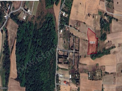 Arnavutköy Tayakadın Satılık Tarla Arsa 175 M2 Çaplı Çevrili Merkezde Mah