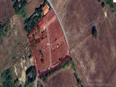 Arnavutköy Tayakadın Satılık Arsa 160 M2 Cadde Cephe Yolu Var Evlerin Yakını Mah