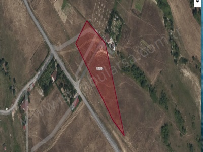 Arnavutköy Tayakadın Satılık Arsa 148 M2 Caddeye Yakın Hisseli Yolu Var Mah