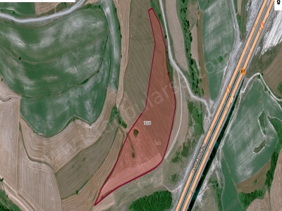 Arnavutköy Yassıörende Satılık Arsa 791 M2 Hisseli Yassıören Mah