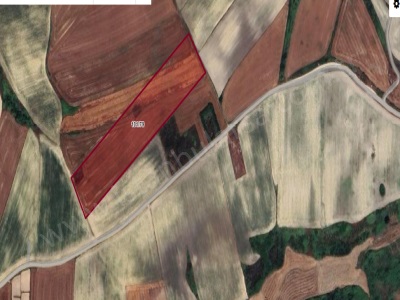 Çatalca Nakkaşta Satılık Arsa 4 400 M2 Hisseli Yolu Var Nakkaş Mah