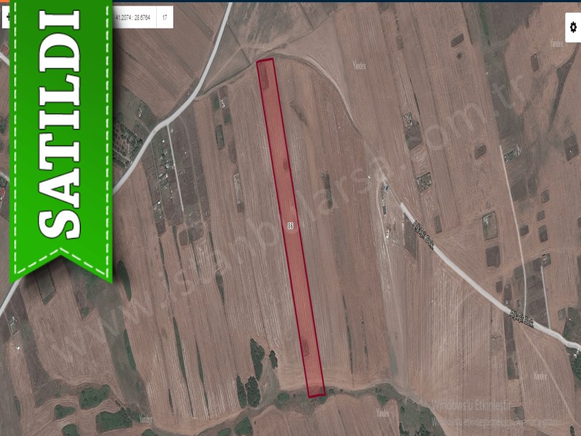 Arnavutköy Haraççı,da Satılık Arsa , 165 m2 Hisseli Yolu Var