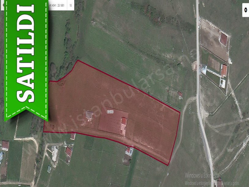 Çatalca Binkılıç,ta Satılık Arsa , 960 M2 Evlerin Bitişiği Çevrili