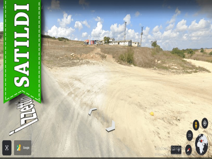 Çatalca İzzettin,de Satılık Arsa ,  410 M2 Yolu Var 