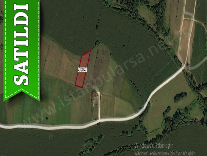 Çatalca Çiftlikköy,de Satılık Arsa ,  323 M2 Çevrili Çaplı