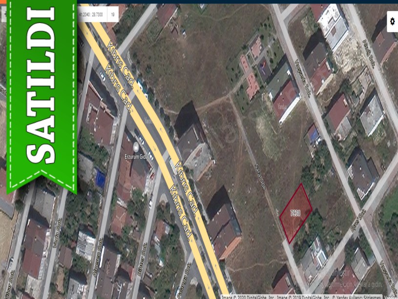 Arnavutköy Merkez Mah Satılık Arsa , 297 m2 İmarlı Müstakil