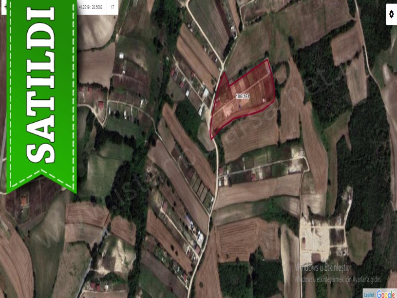 Çatalca Dağyenicede Satılık  Arsa , 566 M2 Hisseli İçerisinde Yapı Var 