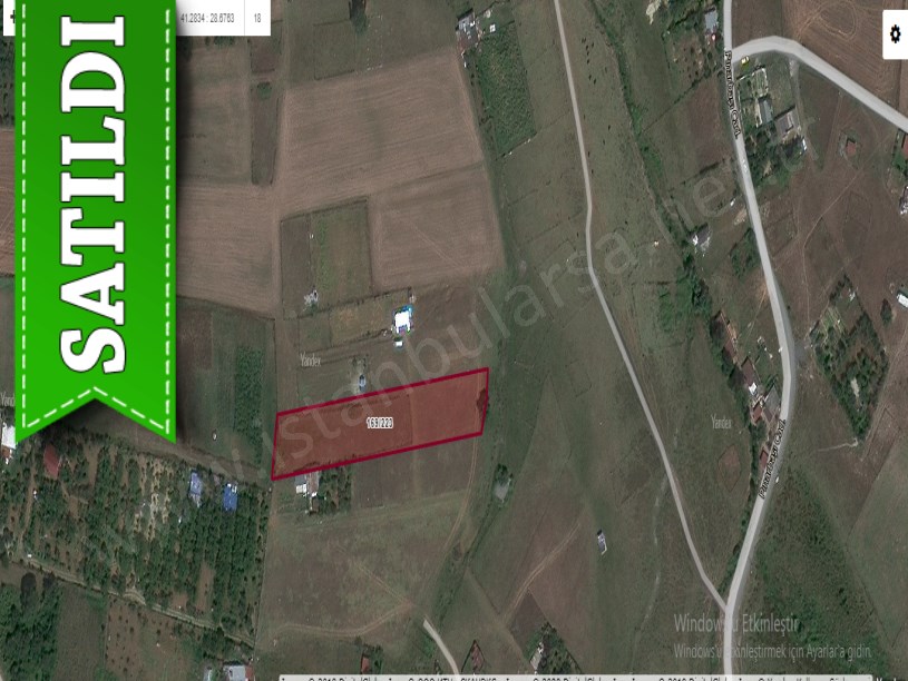 Arnavutköy Tayakadında Satılık Arsa , 891 M2 Caddeye Yakın