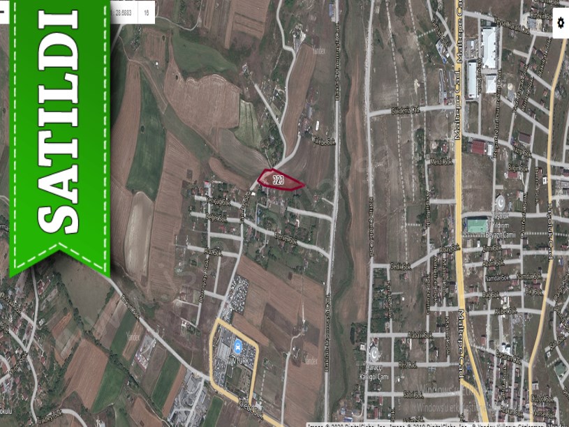 Arnavutköy Haraççıda Satılık Arsa , 345 M2 Muayne İstasyonu Yakını 