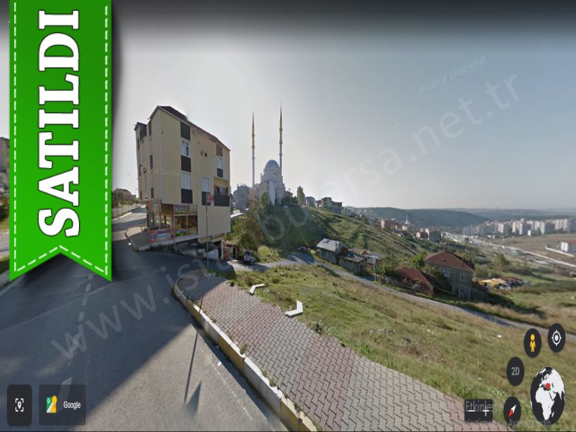 Arnavutköy Merkezde Satılık Arsa , 226 m2 Caddeye 2.Parsel Müstakil